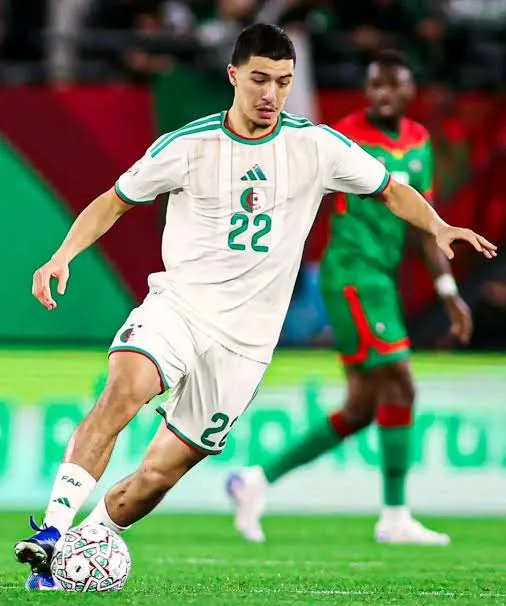 تشيلسي يتجه لضم لاعب المنتخب الوطني ابراهيم مازة