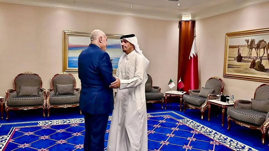 عطاف يجدد تضامن الجزائر مع قطر