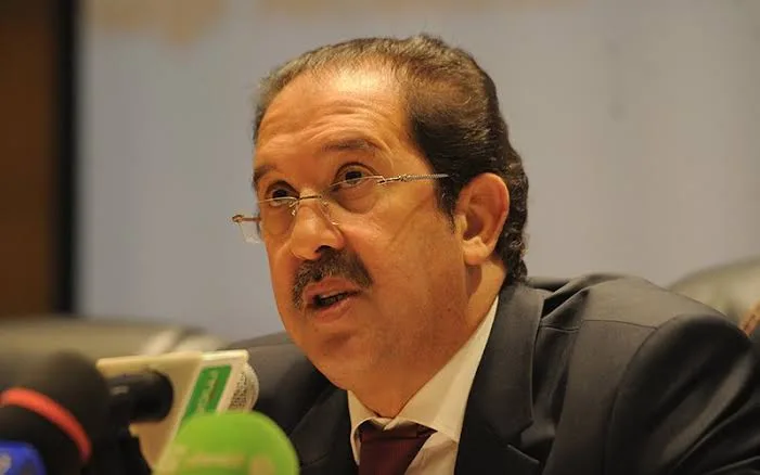 تكريم مصطفى براف بدرجة الدكتوراه الفخرية من مدرسة عليا في بنين