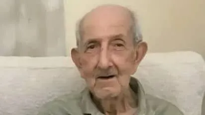 رئاسة الجمهورية تُعزي في وفاة عميد الصحافة الجزائرية أبو بكر حميدشي