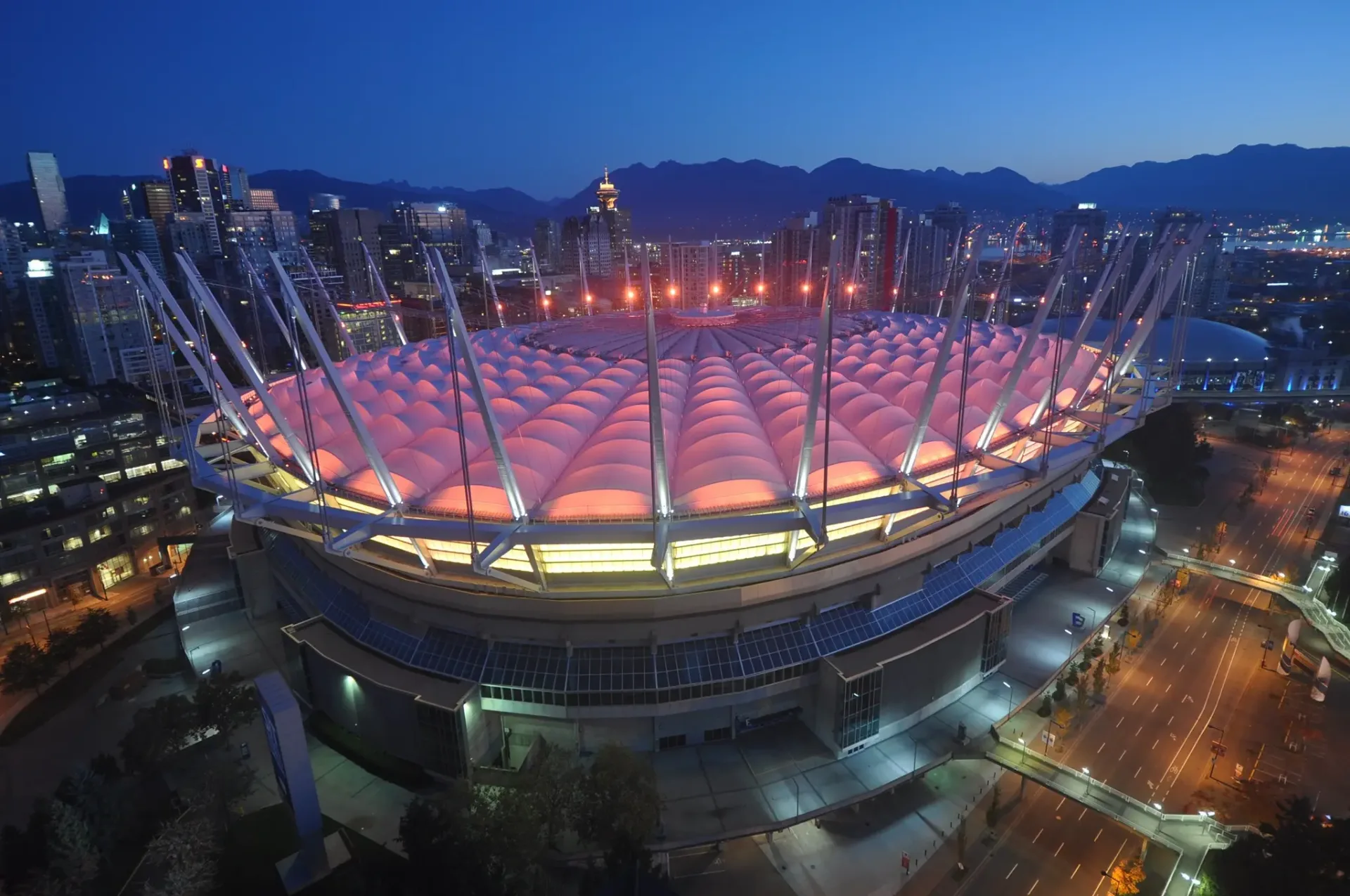 تعرف على ملعب BC Place بمدينة فانكوفر الكندية أين سيلعب الخضر