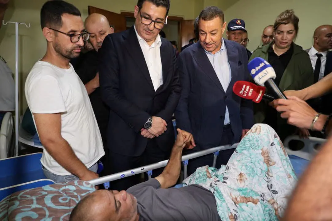 سعيود: الرئيس يتابع بصفة آنية الجهود المجندة لإخماد الحرائق والتكفل بالمتضررين