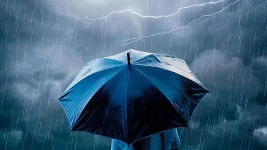 أمطار رعدية غزيرة في عدة ولايات