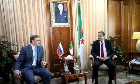 الجزائر- روسيا: بحث آفاق التعاون بين البلدين