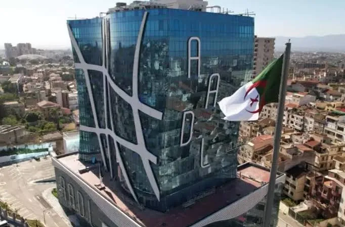 "عدل" تعلن ساكنها أن خدمة الدفع الإلكتروني عبر المنصة الرقمية متوقف مؤقتا