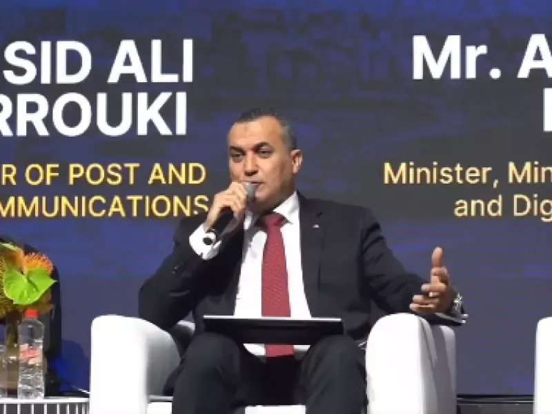 زروقي يستعرض بجنوب إفريقيا تجربة الجزائر في مجال التحول الرقمي