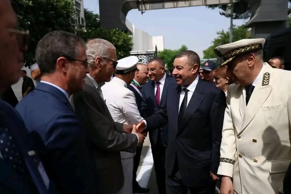 وفد وزاري يحلّ بتيزي وزو للإشراف على إطلاق موسم الاصطياف