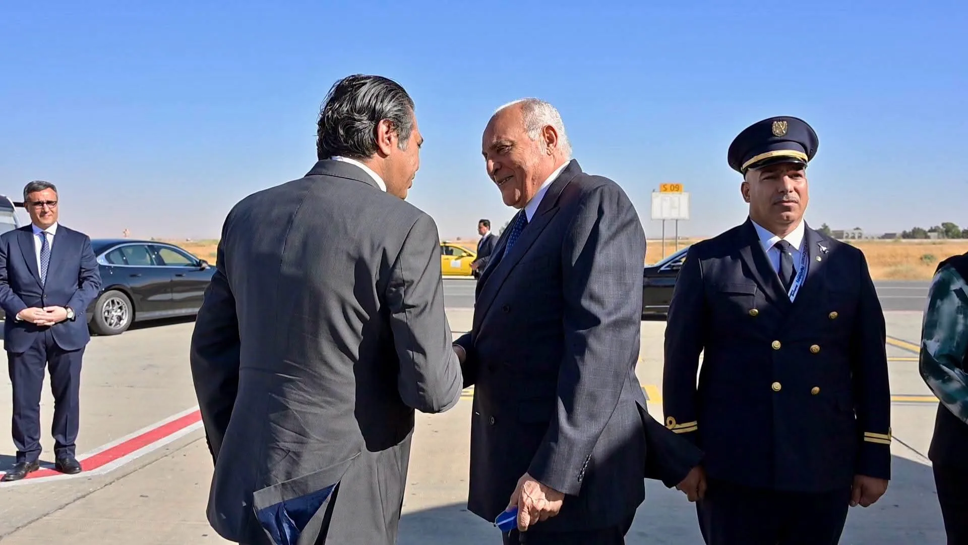 وزير الخارجية أحمد عطاف في زيارة رسمية إلى الأردن