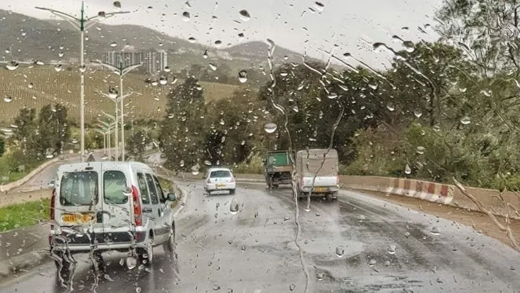 أمطار رعدية غزيرة مرتقبة في هذه الولايات