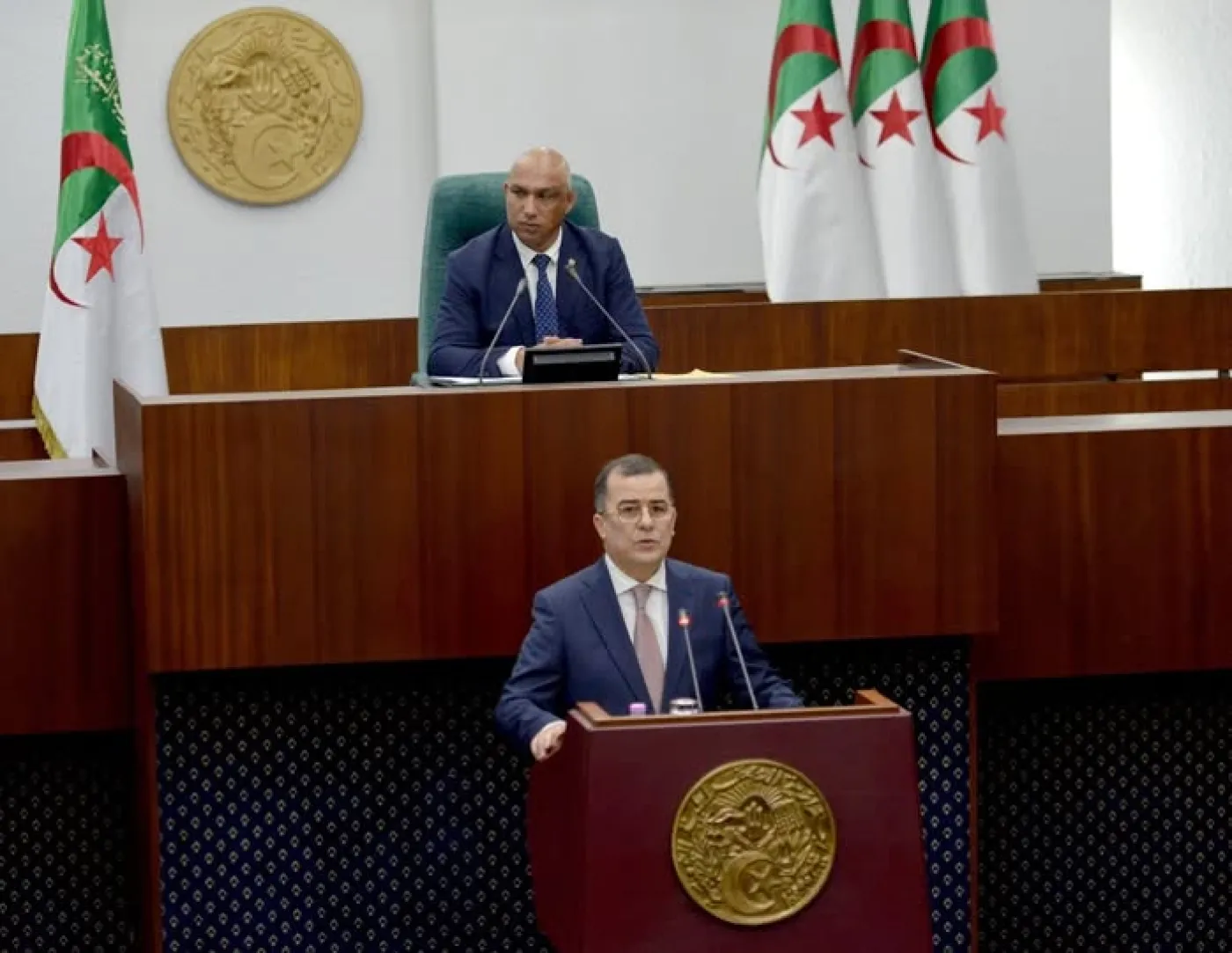 البرلمان يدرس مراجعة سن الإحالة على التقاعد
