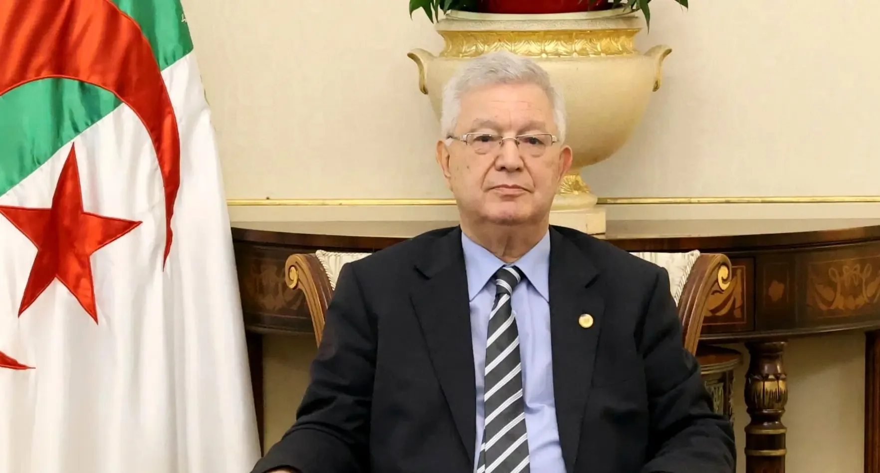 بتكليف من الرئيس تبون..ناصري يتوجه إلى قطر لتقديم واجب العزاء