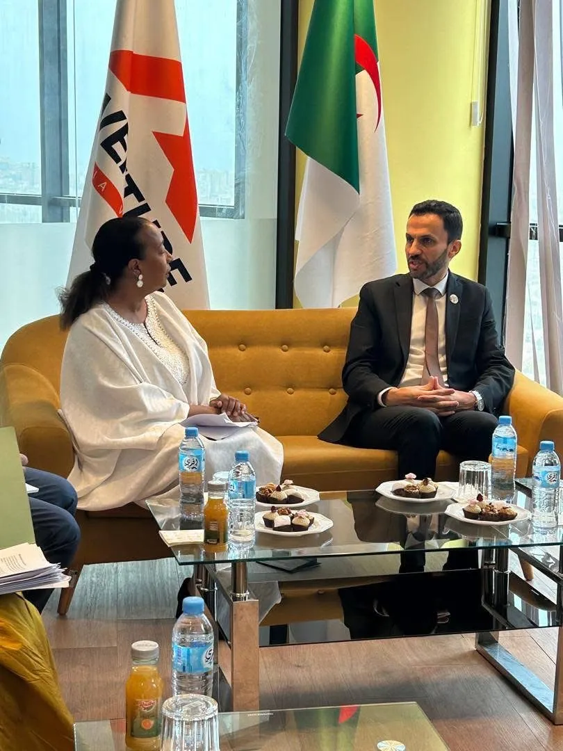 مباحثات ثنائية لتعزيز التعاون بين الجزائر والمنظمة العالمية للتجارة